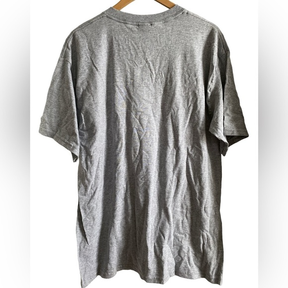 NWT Embroidered Canada Caribou Crossing Yukon Short Sleeve T Shirt - Large - Picture 2 of 8